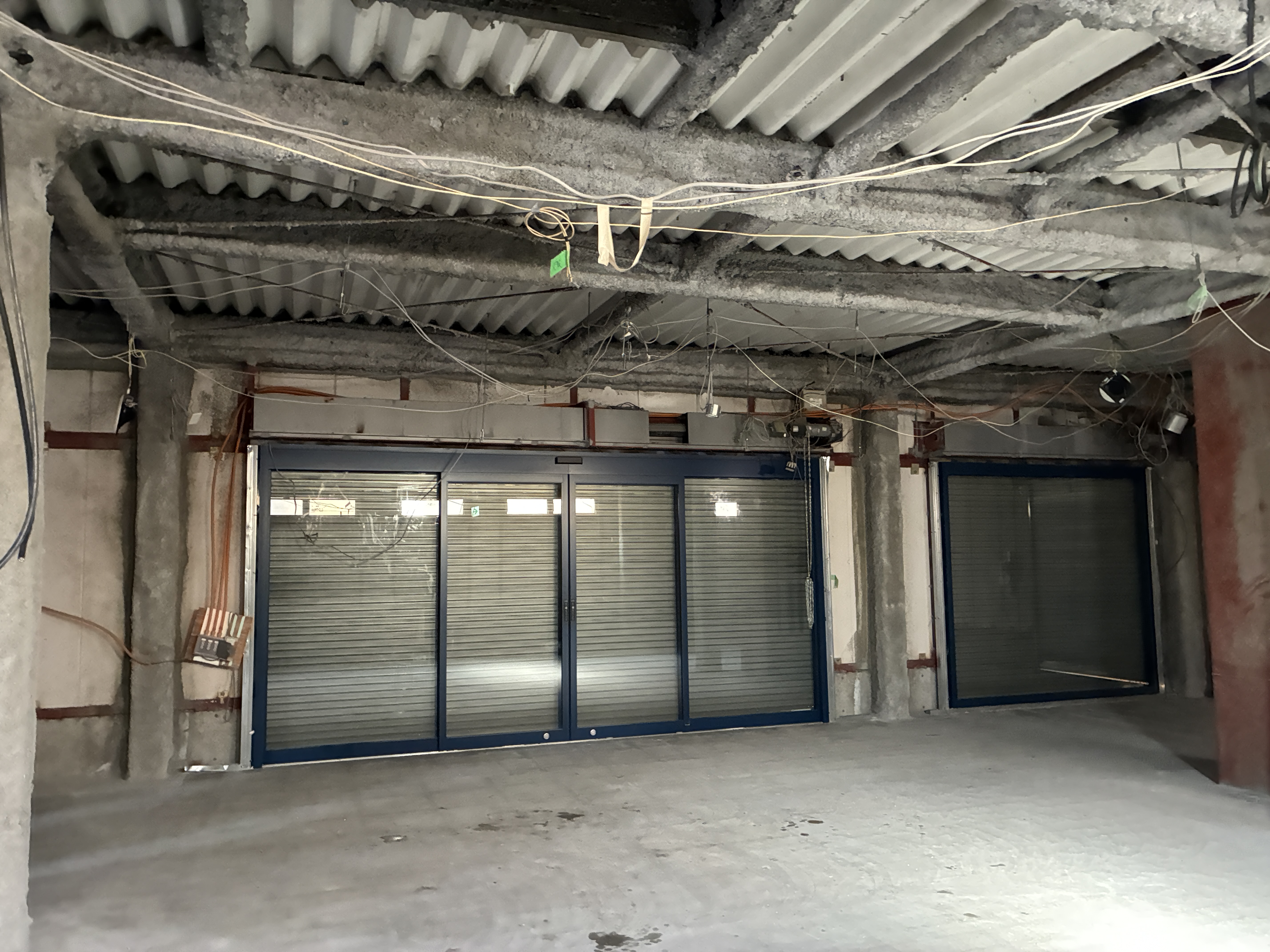 ミネドラッグ中河原駅前店解体工事